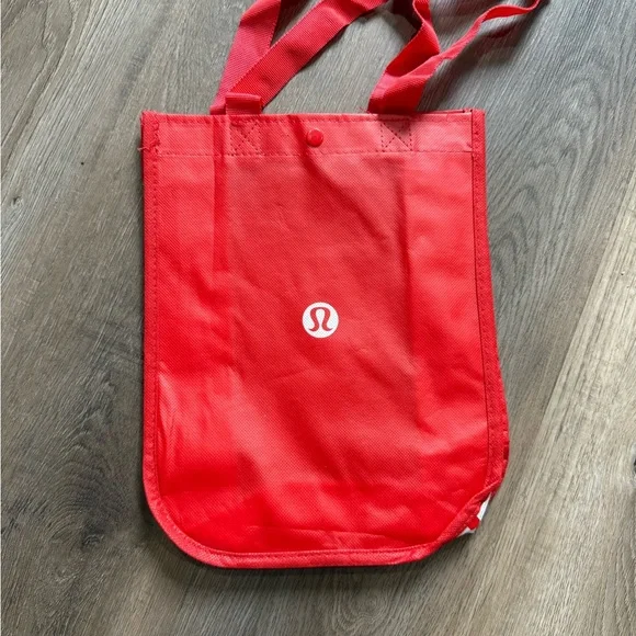lululemon athletica Red Tote Bag - Picture 1 of 3